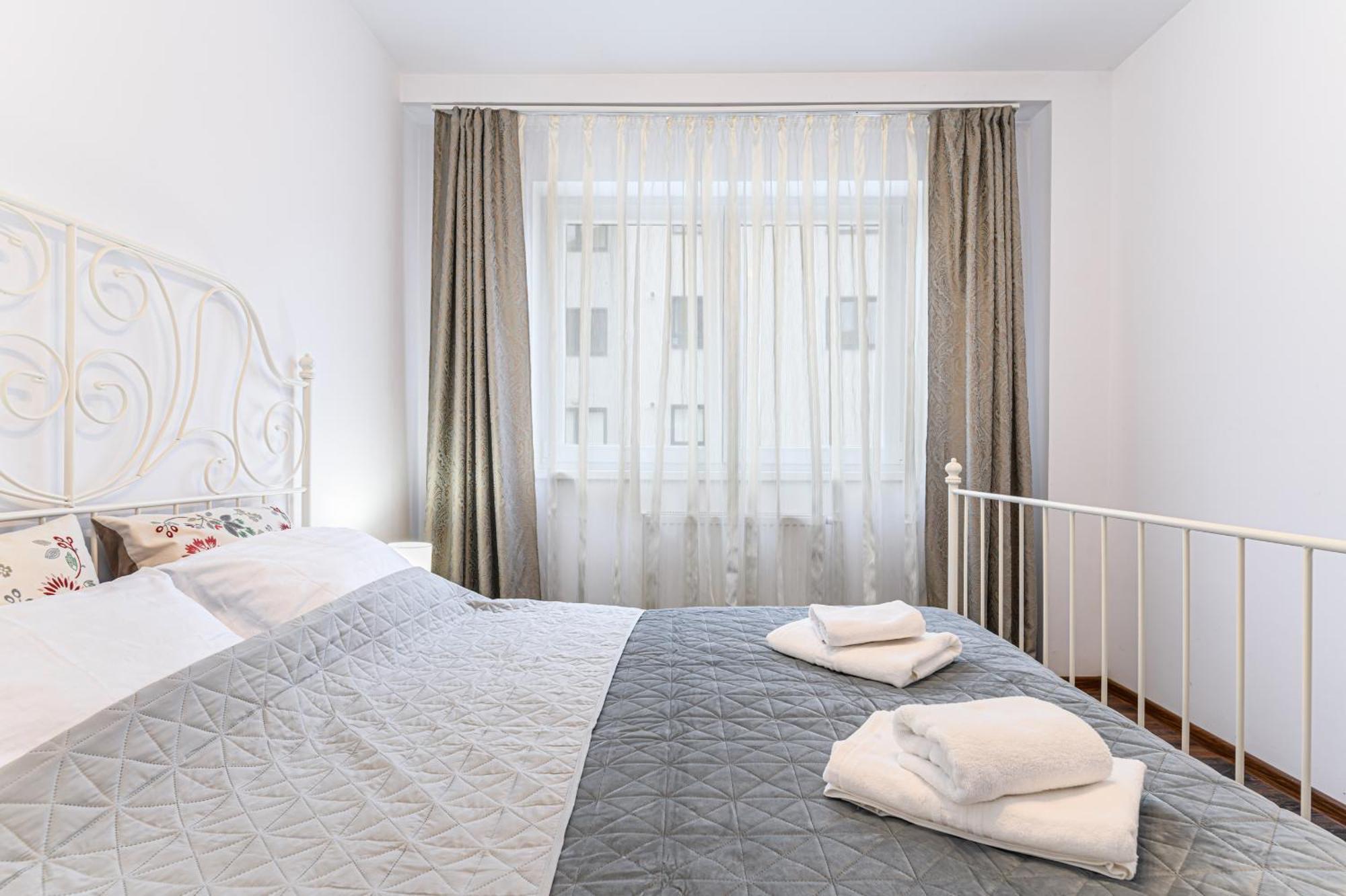 布拉索夫Casa Milisma公寓 外观 照片